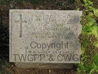 Pink Farm Cemetery - Cowan, J H