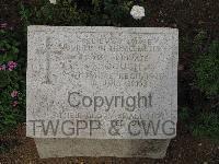 Pink Farm Cemetery - Gough, F