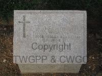 Pink Farm Cemetery - Jones, D W