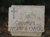 Pink Farm Cemetery - Kennedy, H W