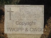 Pink Farm Cemetery - Woodford, A F