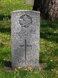 Quebec City (Mount Hermon) Cemetery - Barratt, George W.