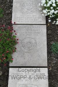 Boulogne Eastern Cemetery - Abbott, Arthur
