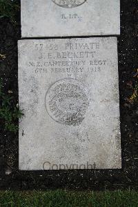 Boulogne Eastern Cemetery - Beckett, Joseph Edward
