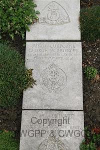 Boulogne Eastern Cemetery - Brierley, George Wadsworth
