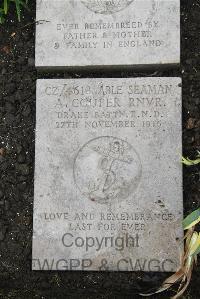Boulogne Eastern Cemetery - Couper, Archibald