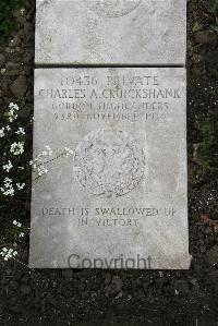 Boulogne Eastern Cemetery - Cruickshank, Charles Anderson