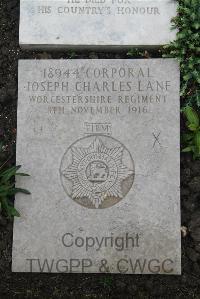 Boulogne Eastern Cemetery - Lane, Joseph Charles