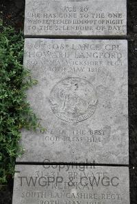 Boulogne Eastern Cemetery - Langford, Howard