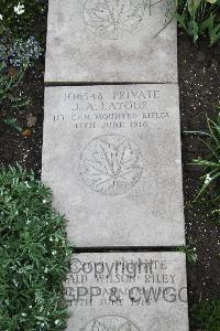 Boulogne Eastern Cemetery - Latour, Joseph Alfred