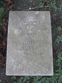 Boulogne Eastern Cemetery - Le Vern, Auguste