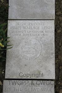 Boulogne Eastern Cemetery - Leigh, James Wallace