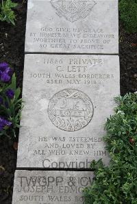 Boulogne Eastern Cemetery - Lett, C