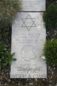 Boulogne Eastern Cemetery - Lexier, Myer