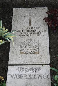 Boulogne Eastern Cemetery - Light, Charles Henry