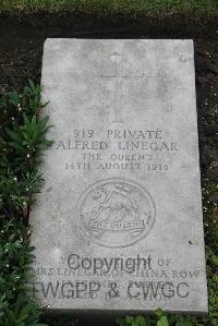 Boulogne Eastern Cemetery - Linegar, Alfred