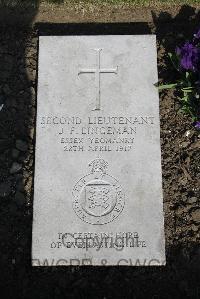 Boulogne Eastern Cemetery - Lingeman, J F