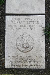 Boulogne Eastern Cemetery - Little, Robert