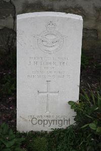 Boulogne Eastern Cemetery - Loder, John Harrington