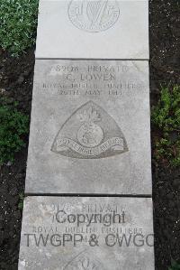 Boulogne Eastern Cemetery - Lowen, C