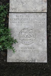 Boulogne Eastern Cemetery - Lowther, Henry John Philip