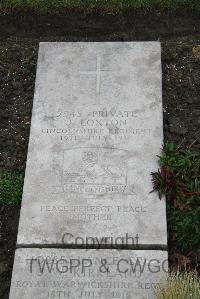 Boulogne Eastern Cemetery - Loxton, John