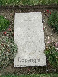 Boulogne Eastern Cemetery - Muntz, Herbert Gerard