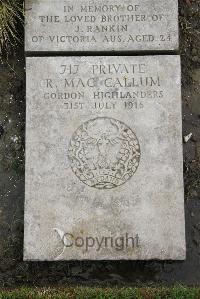 Boulogne Eastern Cemetery - MacCallum, Robert