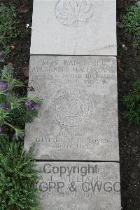 Boulogne Eastern Cemetery - MacFarlane, Alexander