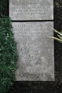 Boulogne Eastern Cemetery - MacGillivray, Angus