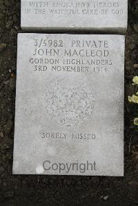 Boulogne Eastern Cemetery - MacLeod, John