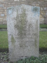 Boulogne Eastern Cemetery - MacHado, Augusto Oliv.