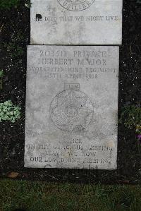 Boulogne Eastern Cemetery - Major, Herbert