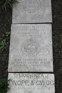 Boulogne Eastern Cemetery - Malloy, John