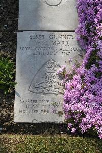 Boulogne Eastern Cemetery - Marr, William Denzy