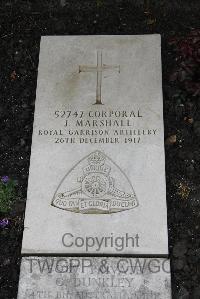 Boulogne Eastern Cemetery - Marshall, J