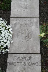 Boulogne Eastern Cemetery - Martin, Algernon Percy