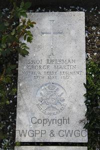 Boulogne Eastern Cemetery - Martin, George