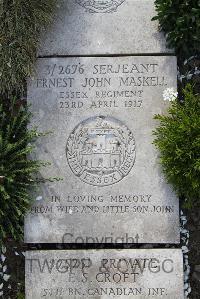 Boulogne Eastern Cemetery - Maskell, Ernest John