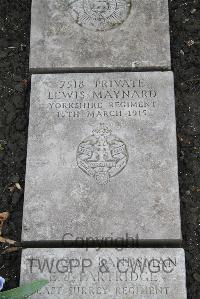 Boulogne Eastern Cemetery - Maynard, Lewis