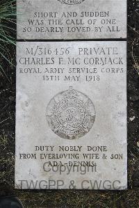 Boulogne Eastern Cemetery - McCormack, Charles Eugene