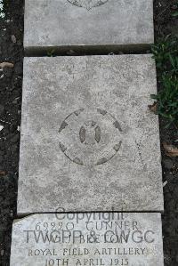 Boulogne Eastern Cemetery - McCracken, Clement