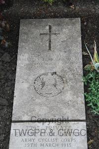 Boulogne Eastern Cemetery - McDermott, Charles Edward