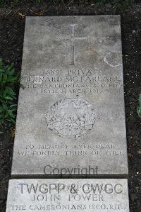 Boulogne Eastern Cemetery - McFarlane, Bernard