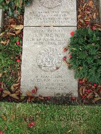 Boulogne Eastern Cemetery - McNay, James Albert