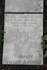 Boulogne Eastern Cemetery - McNickol, P E