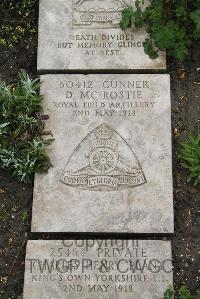 Boulogne Eastern Cemetery - McRostie, D