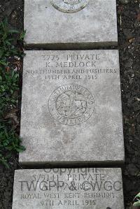 Boulogne Eastern Cemetery - Medlock, K