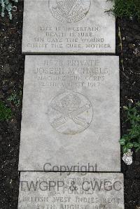 Boulogne Eastern Cemetery - Michaels, Joseph