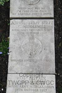 Boulogne Eastern Cemetery - Middlemiss, Charles